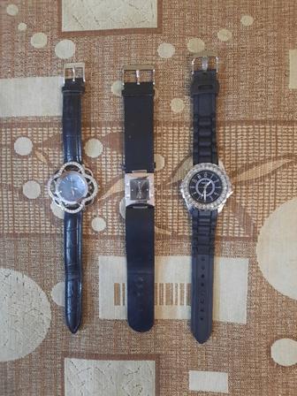 Продаются часы женские