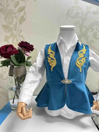 Жилетка, комзол, кәжекей, национальная одежда