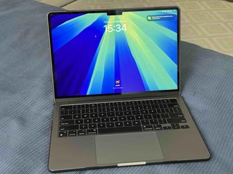 Apple MacbooK air m2 2022г