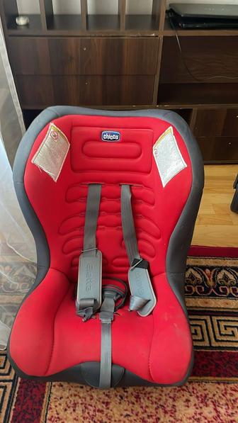 Продам детскую коляску авто кресло и бортики на манеж