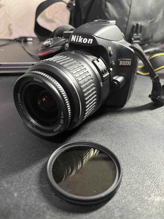 Зеркальный фотоаппарат Nikon D3200