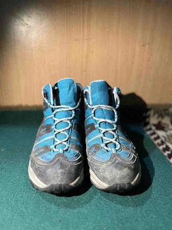 Зимний обувь мужские бренд Quechua