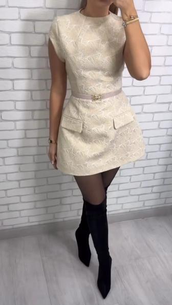 Платье вечернее