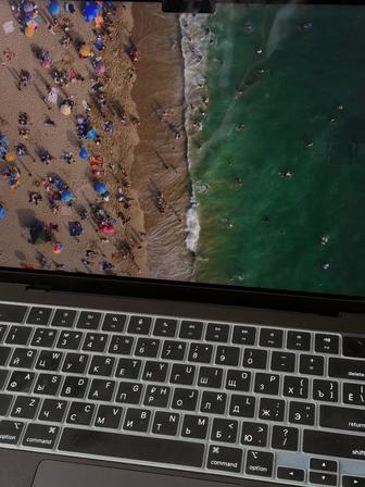 MacBook Pro 14 (M3 Pro, 2023) почти новый