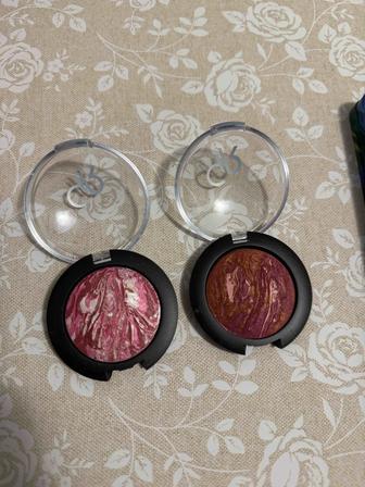 Отдам бесплатно палетки и утюжек