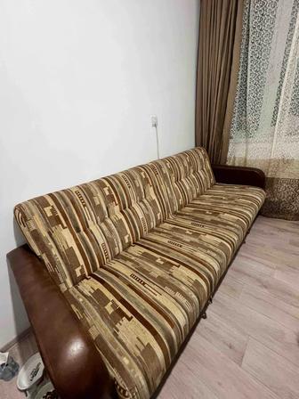 Продам раскладной диван (книжка)