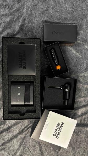 Машинка для перманентного макияжа и татуировок