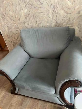 Диван 2 кресло б/у
