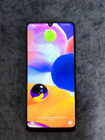 Продам смартфон Samsung A31