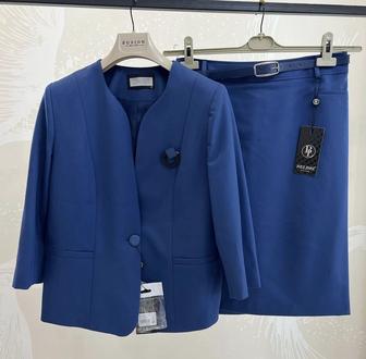 Деловой костюм