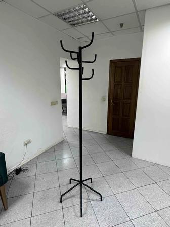 Вешалка новая