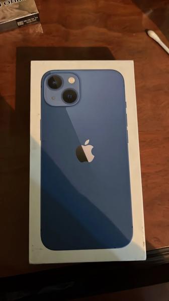 Продам Айфон 13