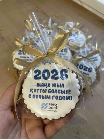 Брендированные имбирные пряники на заказ, комплименты, бонбоньерки