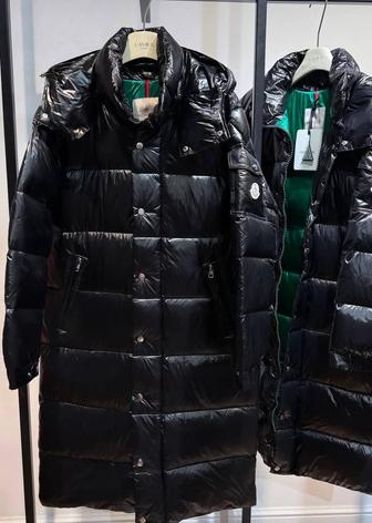 Продам Монклер куртку