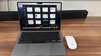 MacBook Air 13 m3 2024