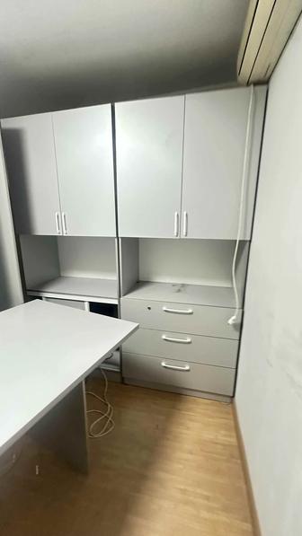 Столы и стулья для офиса