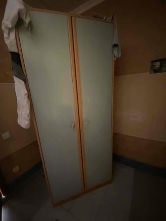 Продам шкаф