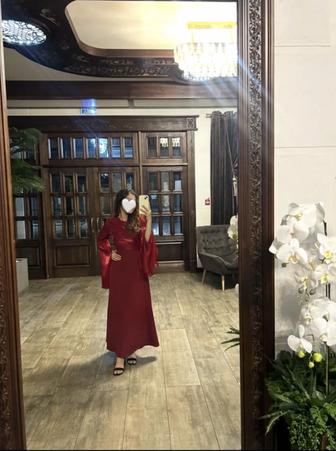 Вечернее платье