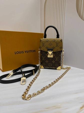 Сумка Louis Vuitton