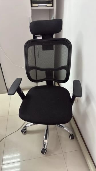 Продам кресло для офиса
