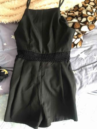 Отдам не дорого платье комбинезон