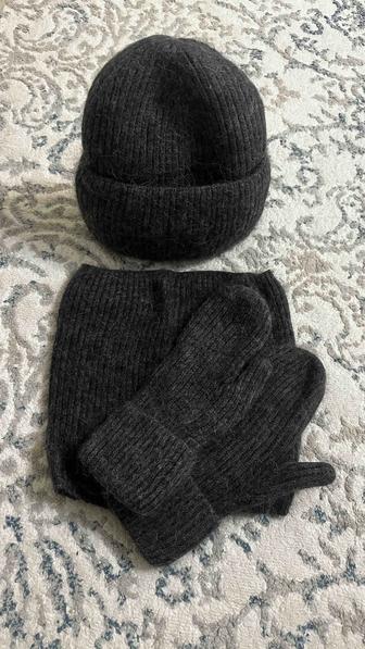 Бас киім с шарфом и қолғап