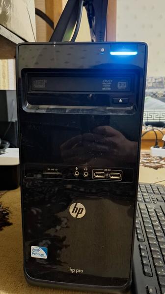 Компьютер в комплекте для работы