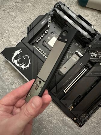 Мат плата MSI Z790 CARBON WI-FI