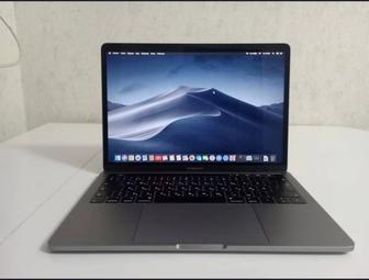 Macbook pro 2019 13,3