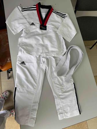 Спорт товары костюм таэквондо