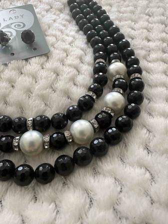 Продам бусы