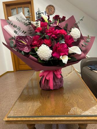 Свежие букеты цветов 1 день Шаляпина