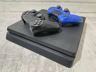 Продам приставку Sony Play Station 4 Slim (идеал)