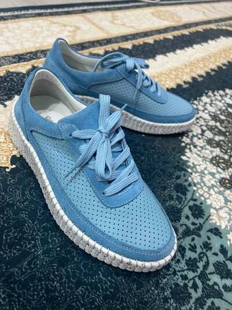 Классные кеды