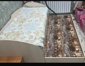 Продам детскую двухярусную кровать