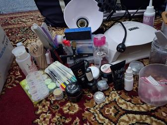 Продам маникюрный набор. Стерилизатор,стронг машина,уф-лампа(для наращиван