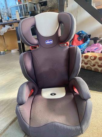 автокресло Chicco (15-36 кг)