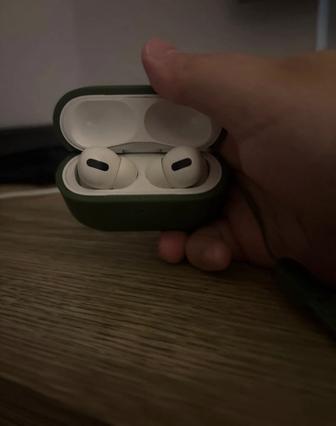 Airpods Pro 1 поколения