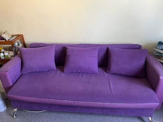Фиолетовая тахта