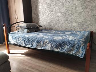 Продам кровать с ортопедическим матрасом
