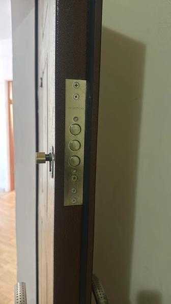 Замена замков, входных и межкомнатных дверей замков, сердцевин,