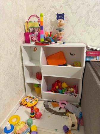 Стеллаж детский
