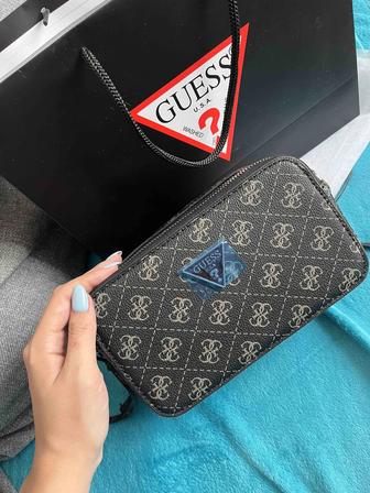 Сумка женская оригинальная от Guess