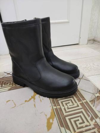 Сапоги зимние новые