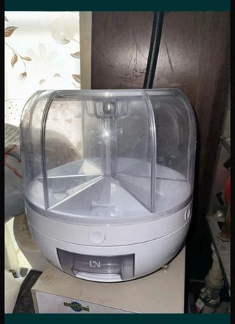 Продам диспенсер для круп