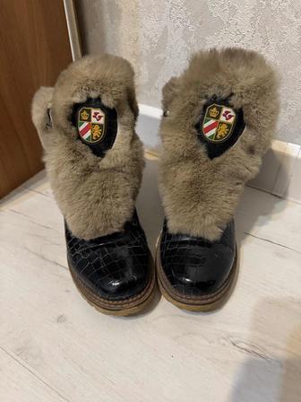 Женские угги