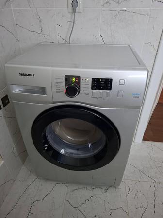 Продам стиральную машинку