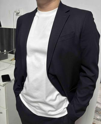 Мужской костюм