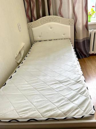 Продам кровать