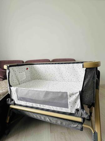 Продам манеж